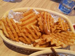 美式大薯格-必胜客(百联又一城店)