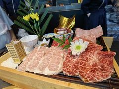 -铭牛烧肉·和牛海鲜自助(高新月牙湖店)