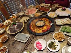 -舒家大院重庆老火锅(纪念塔店)