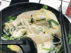 -肥汁米蘭香港米线(长宁来福士店)