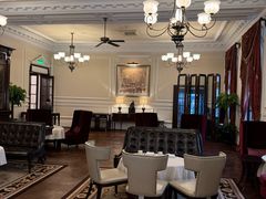 -Salon de Ville浦江汇(上海外滩华尔道夫酒店店)