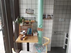 -蜜蜂小象·榴莲千层蛋糕(时代汇11栋店)