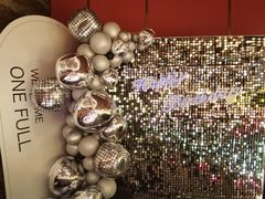 景观位-ONE FULL 古董港式海鲜火锅