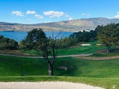 -昆明春城湖畔度假村