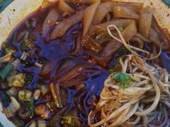 -拈签一笑黄牛肉辣卤串串
