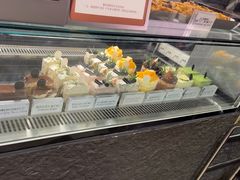 -W COLLECTIVE  DESSERT SHOP