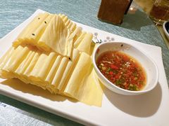 -秀沿路(地铁站)