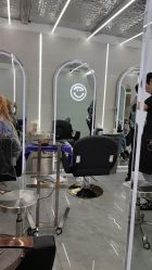 -COMO SALON 烫染可茉发型