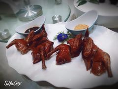 玻璃脆皮乳鸽-食神鱼头佛跳墙(百子湾旗舰店)
