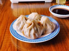 -笑来喜馄饨小笼工坊店(湖滨街店)