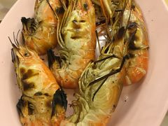 -J Daeng Seafood