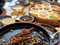 -包整·丝娃娃(一览甲秀楼风景店)