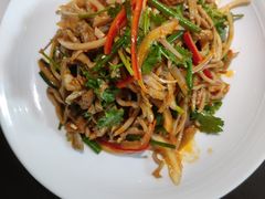 -天山集市(和家乐广场店)