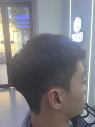 -尤司男士国潮理发馆