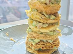 三文鱼牛油果鲜虾塔-望乡楼上海菜(日月光店)