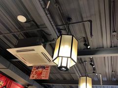 大堂-京韵胡同·酱香羊蝎子火锅涮肉(长寿路店)