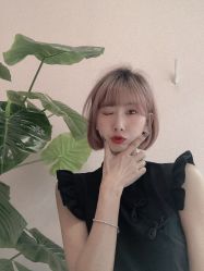 -BULB STUDIO 巴柏明星发型工作室