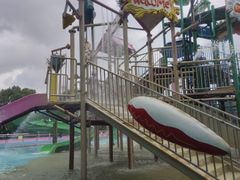 -大河马水上世界