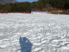 -大别山南武当滑雪场