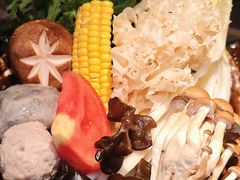 -湊湊火锅·茶憩(合生汇购物中心店)