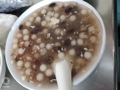 -芳婆糕团店(王府大街店)