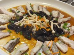 -宴小馆·小海鲜青岛菜(五四广场店)