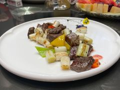 -鸿星花园酒家(银亿家园店)