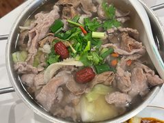 -犇逸·乐山跷脚牛肉·四川现炒(览海店)