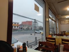 -雪湖煜辰鱼头老店(雪野湖店)