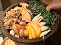 -三出山火锅(万象天地店)
