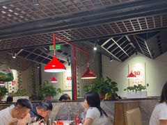 -叶派龙虾•招牌香辣蟹·海鲜(中海国际店)