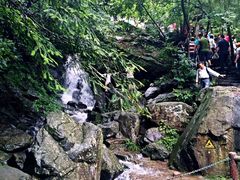 -藏龙百瀑风景区