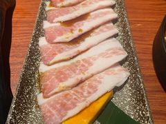 黑毛猪猪五花-山之屋炭火烧肉·生啤畅饮(大朗万科中央公园店)