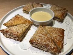 香芋芙蓉饼-蓉和柠檬鱼(太阳百货店)