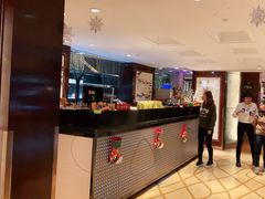 -怡咖啡海鲜自助餐厅(浦东香格里拉店)