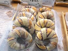 紫薯面包-北大学一食堂