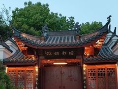 -锁江楼