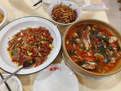 -笨罗卜浏阳菜馆(太平街店)
