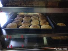 -朱记小郑酥烧饼(建康路店)