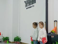 -潮童星少儿模特形体培训(郑州总校)