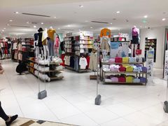 -优衣库(青岛伟东乐客城店)