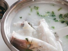 -财记鱼粥·肠粉