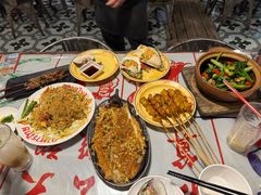 -辉记炭烧海鲜大排档·老字号(福田店)