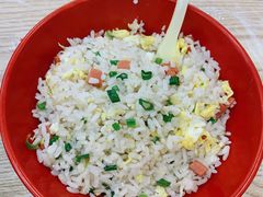 -江城燕子大排档(江汉路步行街店)