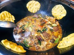 -曹丞相·地锅鸡·地锅鱼(武林店)