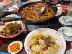 -富正毅三下锅(体育馆店)
