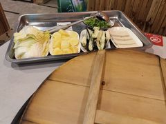 -小火炕铁锅炖鱼