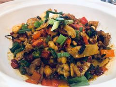 干锅牛蛙-天下客饭店(中山路店)