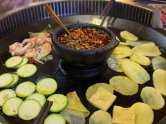 -美食美客土烙锅店·老字号