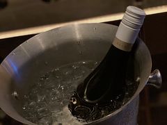 -wineapp葡萄酒餐吧(外滩金融中心店)